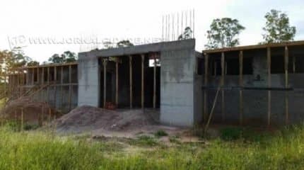 Em Itirapina, construção do prédio do PSF foi paralisada por falta de repasse do Governo Federal