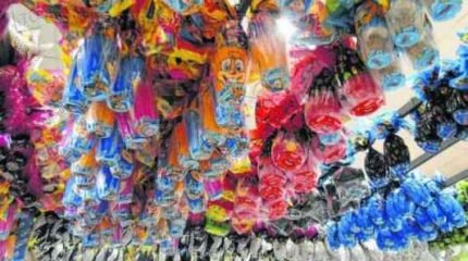 PARA TODOS OS GOSTOS E BOLSOS: a variedade de produtos é grande e os preços variam conforme o modelo e peso. O volume de vendas deve aumentar nos próximos dias