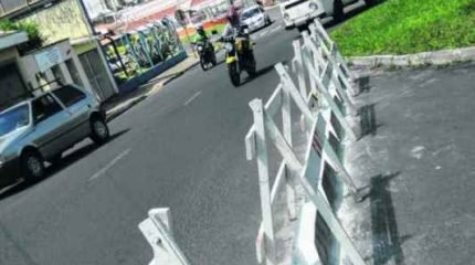 Secretaria de Mobilidade Urbana realizou na segunda-feira (23) mudanças nas rotatórias da Rua 14, com a Avenida Saburo Akamine