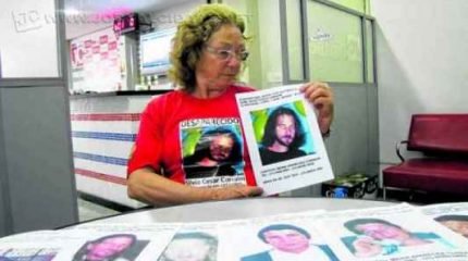ATÉ ENCONTRAR: amor de mãe mobiliza Maria Corraini a procurar pelo filho desaparecido há pelo menos três anos