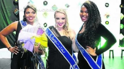 As Misses Valéria Santos (Plus Size), Juliana Hebling (Elegância) e Tassiane Dutra (Simpatia); eleitas em outras edições do evento também participaram (Crédito: PS Fotos)