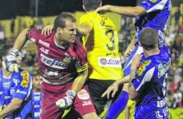 De acordo com declarações do treinador, o Azulão não deverá ter mudanças no time titular (Foto; Denis Maciel/Dgabc)