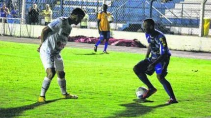 Paulinho foi o primeiro atacante do time a marcar e espera continuar balançando as redes