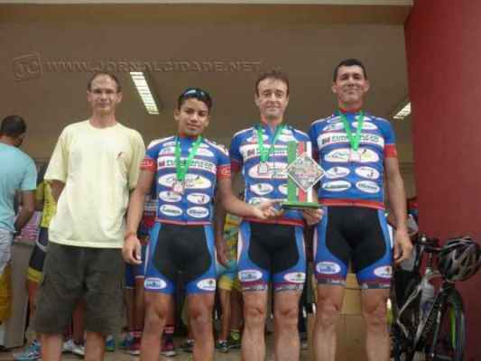 A equipe de Ciclismo da SEL de Cordeirópolis conquista novamente o pódio na Média Paulista