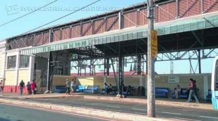 Antiga estação ferroviária é ponto de jovens aos finais de semana (foto arquivo)