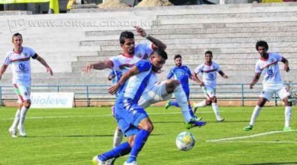 Velo fará dois jogos seguidos em casa e conta com a torcida para se livrar do rebaixamento (Foto: Claudinei Plaza)