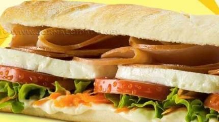 O BomBaguete fica na Av. 02, 421 entre Ruas 05 e 06 no Centro