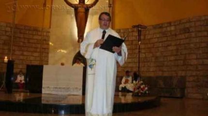 A Paróquia Bom Jesus tem uma programação especial para comemorar o domingo de Páscoa