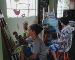 Espaço Cultural TOCA, em Corumbataí, também oferece aulas de música, desenho e pintura, além de recitais e saraus