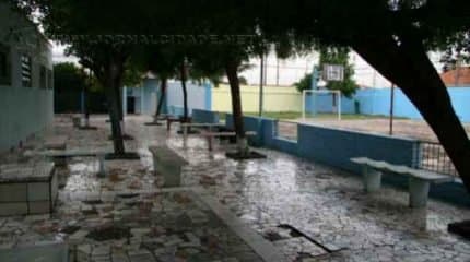 Grades do local começaram a ser retiradas e espaço recebeu ampliação