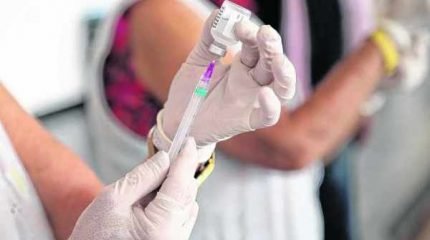 Meta da Vigilância Epidemiológica de RC para campanha contra o vírus é de vacinar 80% da população (Foto: Osnei Restio)