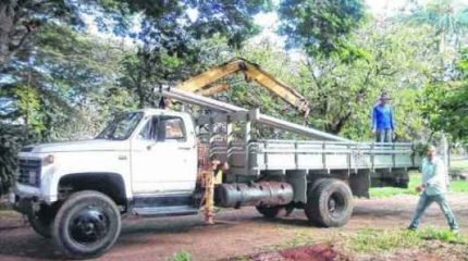 Retirada de iluminação de praça pela prefeitura é questionada por munícipes (foto cedida leitor Maycon)