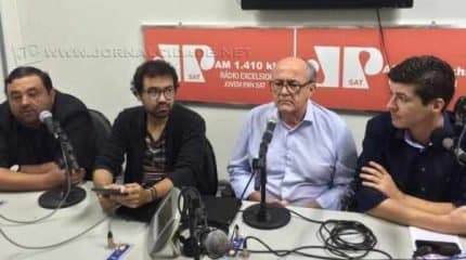 Rogério Marchetti (PSD), Airton Moreira Junior (PSOL), Nevoeiro Junior (DEM) e Paulo Zemuner, de saída do PT