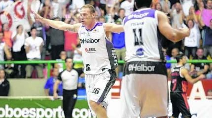 Daniel Alemão disputou o NBB 7 pelo Mogi das Cruzes (Foto: Luiz Pires/LNB)