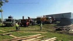 Equipe da Centrovias, Polícia Rodoviária e Corpo de Bombeiros atenderam a ocorrência na manhã de terça-feira (23)