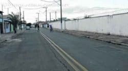 CENA DO CRIME: Luiz Rodrigues, de 47 anos, foi baleado na Rua 20, bairro Consolação, ao lado do Cemitério Municipal