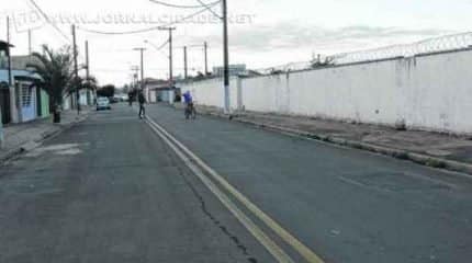 CENA DO CRIME: Luiz Rodrigues, de 47 anos, foi baleado na Rua 20, bairro Consolação, ao lado do Cemitério Municipal