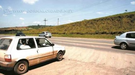 Na imagem de arquivo, cruzamento de estrada de terra com a Rodovia Wilson Finardi (SP-191) em Rio Claro