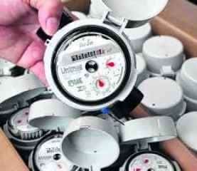 Para representantes da empresa hidrômetros novos já vêm aferidos e lacrados pelos fabricantes de acordo com Inmetro