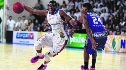 Revelado em Bauru, o ala Gui Deodato disputou sete temporadas do NBB pela equipe