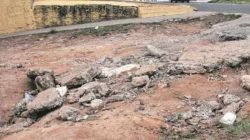 Trecho esburacado na Rua 22-PA com a Avenida 60, próximo à Escola Estadual Oscália Goes