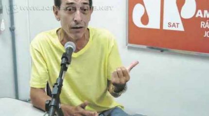 Membro da ala histórica do PMDB e amigo de três décadas de Altimari, Santoro não deve abrir mão da pré-candidatura (Foto Arquivo JC)