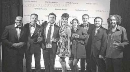 A banda rio-clarense Sexy Jazzy integra a trilha sonora da nova novela das onze da Rede Globo, Verdades Secretas; a banda esteve tocando no lançamento da novela, que aconteceu em maio