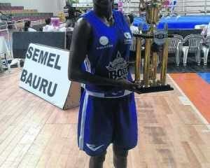 Após quatro rounds em que foi melhor, Jucielen venceu por decisão unânime dos jurados