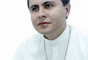 Reverendo Juliano Bernadino de Godoy embarca para Inglaterra, país onde a Igreja Anglicana é religião oficial