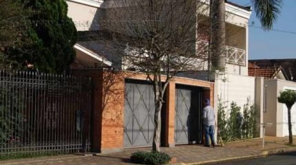 Residência no Cidade Jardim onde ocorreu o crime na madrugada desse sábado (31)