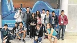 Em julho, alunos da rede pública de ensino receberam as medalhas em cerimônia no Rio de Janeiro (Imagens: Reprodução)