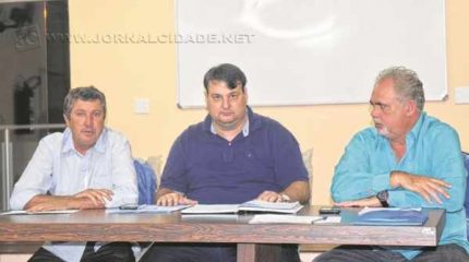 A expectativa é que Ronaldo Penteado (ao centro) assuma a presidência do Partido Progressista em Rio Claro