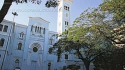 Um dos mais belos pontos do Santa Cruz é a Igreja que dá nome ao bairro, constam ainda o Grêmio da Paulista e o Espaço Livre