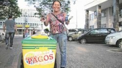 Calor: dona Maria, que vende sorvete principalmente na região da Estação Ferroviária, comemora as altas temperaturas