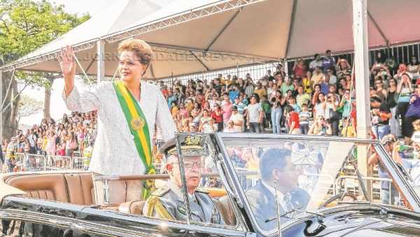 Pedido de afastamento protocolado na Câmara pode significar o apeamento de Dilma Rousseff do cargo de presidente Foto: Roberto Stuckert Filho/PR