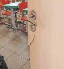 Escola municipal é arrombada e tem material furtado