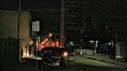 BREU - Área central da Cidade Azul ainda conta com diversos pontos de extrema escuridão