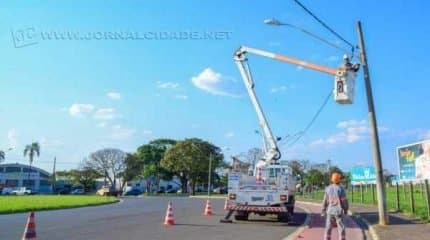 Trecho da Av. Kennedy ganha mais ​segurança com nova iluminação
