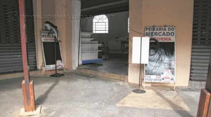Peixaria deve voltar a funcionar no Mercadão nos próximos dias. Preparativos já começaram