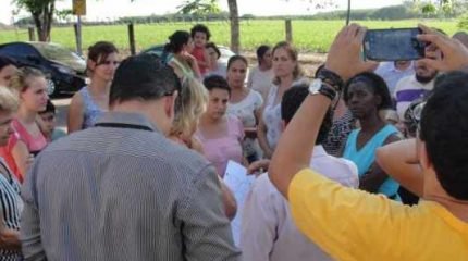 Manifestantes prometem novas ofensivas contra o fechamento da unidade escolar