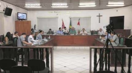 Presidente da Casa fala sobre a necessidade da instalação de novas empresas em Santa; Distrito Industrial seria a solução