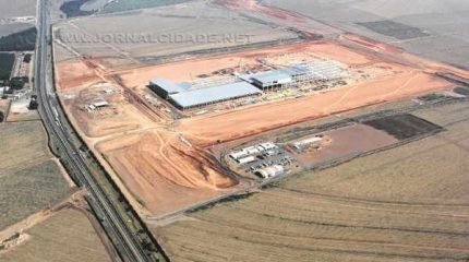 Indústria está presente no Brasil desde o ano de 1971