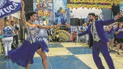 Os cinco sambas-enredos concorrentes foram apresentados na festa na quadra da escola