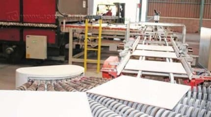 Algumas indústrias do ramo já estão dando férias coletivas aos funcionários para que consigam adequar melhor os estoques