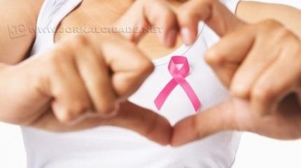 A equipe do 1º Cartório de Notas Valdir José Inforzato, na Rua 5 do Centro, está participando da campanha “Chorar ou Vender Lenços?”, em prol da Rede Rioclarense de Combate ao Câncer “Carmem Prudente”. Os lenços terão 100% da renda revertida para as ações de apoio aos pacientes com câncer assistidos pela Rede