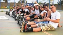 Os passeios pela cidade têm trajetos e locais definidos no dia pelos patinadores, de acordo com o perfil dos participantes
