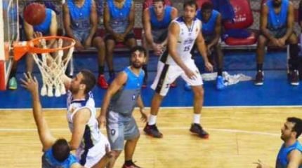 Após duas derrotas, o São José venceu a primeira em casa. Time rio-clarense acumula quatro derrotas seguidas no NBB 8 (Foto: Tião Martins/PMSJC)