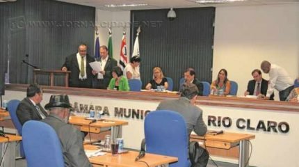 Devido ao feriado de Finados, a reunião semanal dos vereadores aconteceu, excepcionalmente, na última terça-feira (3)
