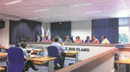 Apenas cinco vereadores participaram de audiência pública para debater orçamento: Juninho, Maria, Agnelo, Júlio e Pereira
