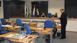 A sessão ordinária do Legislativo está prevista para a segunda-feira, 17h30, na Câmara Municipal